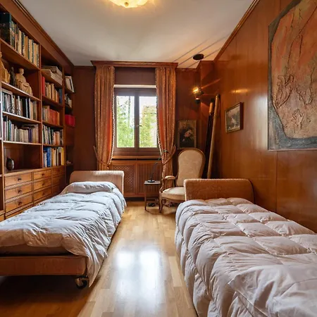 Twins Luxury Beach Apartment
